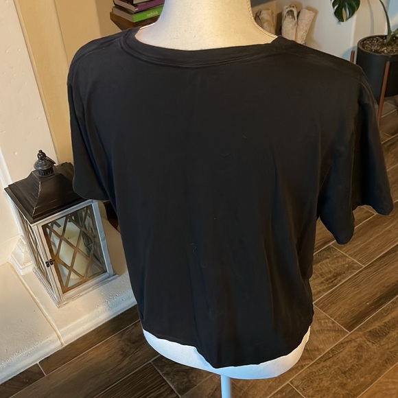 Athleta RISE Crop Tee - Picture 4 of 8